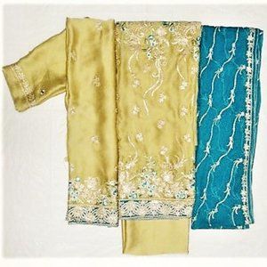 Woman's Unstitched Pakistani Suit.